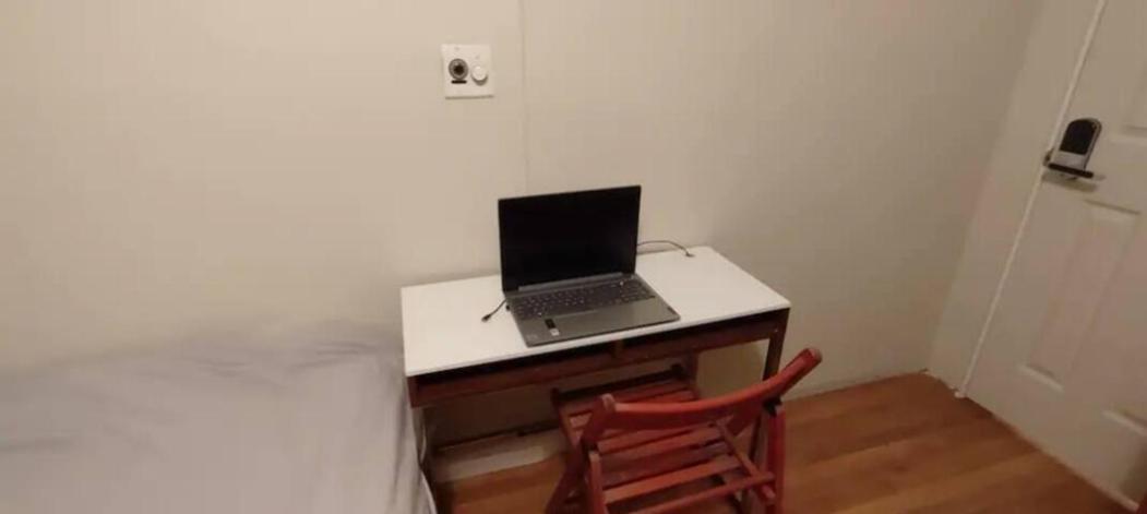 Central & Affordable Williamsburg Private Bedroom Close To Subway Accommodatie bij particulieren